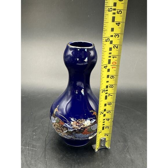 Vintage Small Japanese Kutani Porcelain Vase Peacocks Colbalt Blue 4.75 Inch - Picture 7 of 8
